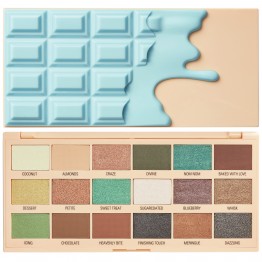 I Heart Revolution Macaroons Chocolate Eyeshadow Palette