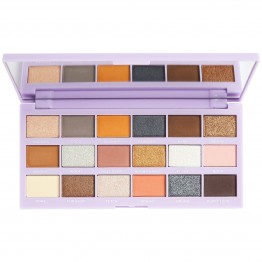 I Heart Revolution Revo-Pooches Eyeshadow Palette