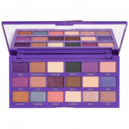 I Heart Revolution Fruit And Nut Chocolate Eyeshadow Palette